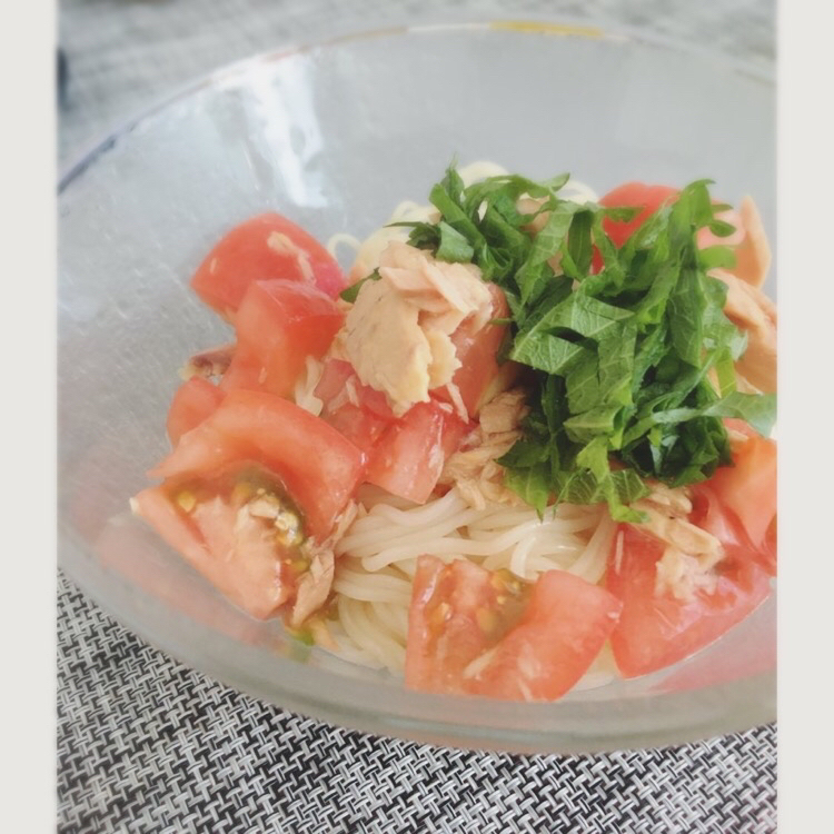 10分で簡単調理 トマツナそうめんのレシピ動画 作り方 Delish Kitchen