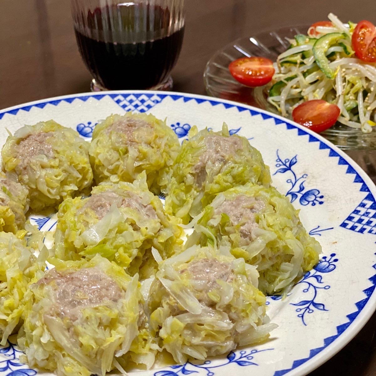 シャキシャキ食感 春キャベツの花シュウマイのレシピ動画 作り方 Delish Kitchen