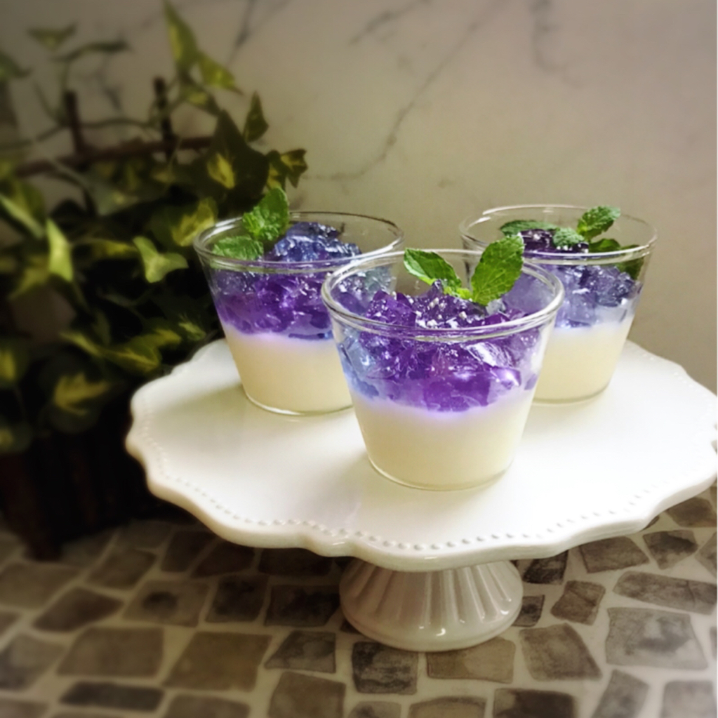 色合いがかわいい バタフライピーのあじさいゼリーのレシピ動画 作り方 Delish Kitchen