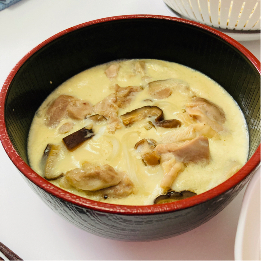 うどん入り茶碗蒸し 小田巻蒸しのレシピ動画 作り方 Delish Kitchen うどん入り茶碗蒸し 小田巻蒸しのレシピ動画 作り方 Delish Kitchen