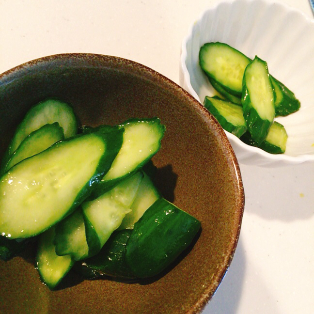 やみつきになる きゅうりの辛子漬けのレシピ動画 作り方 Delish Kitchen