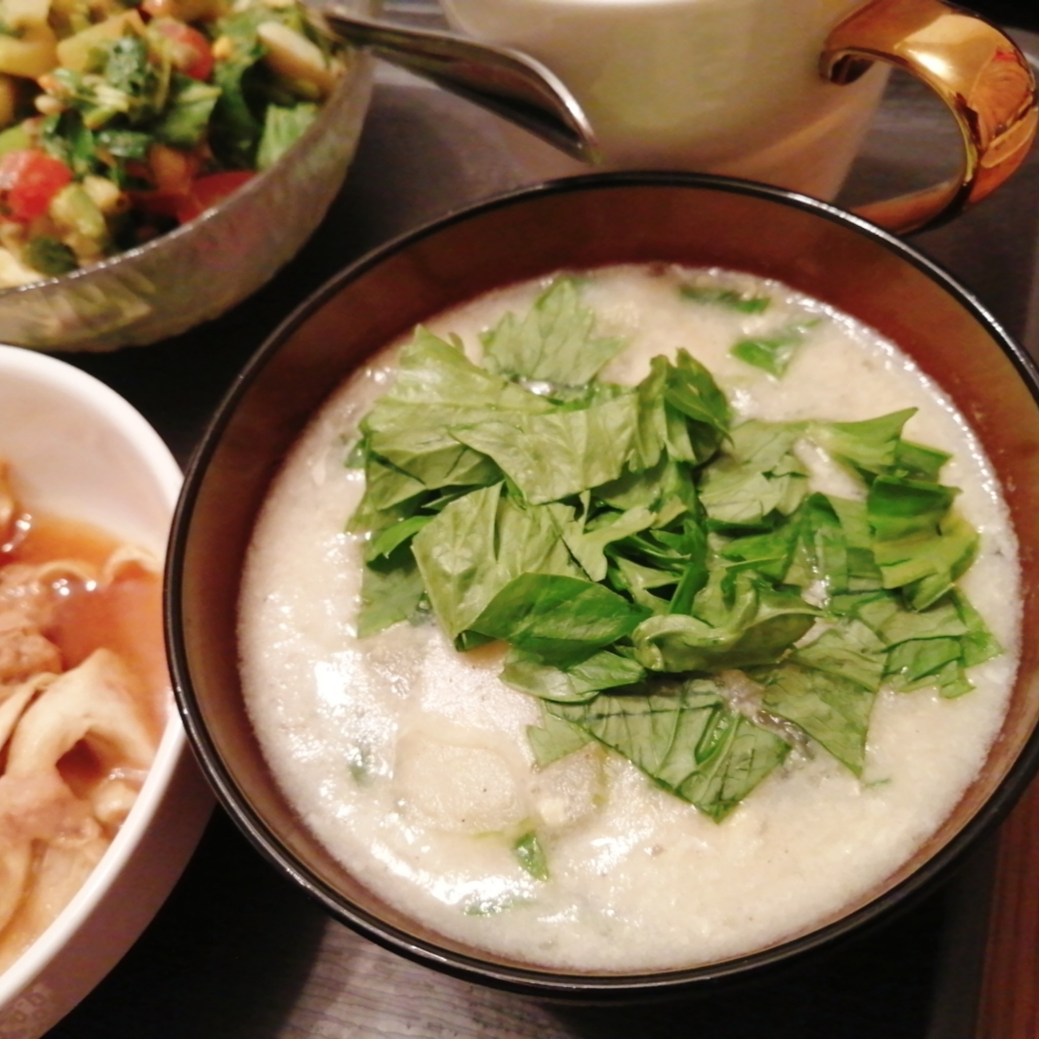 ホッとする味わい ふんわり卵とセロリのスープのレシピ動画 作り方 Delish Kitchen