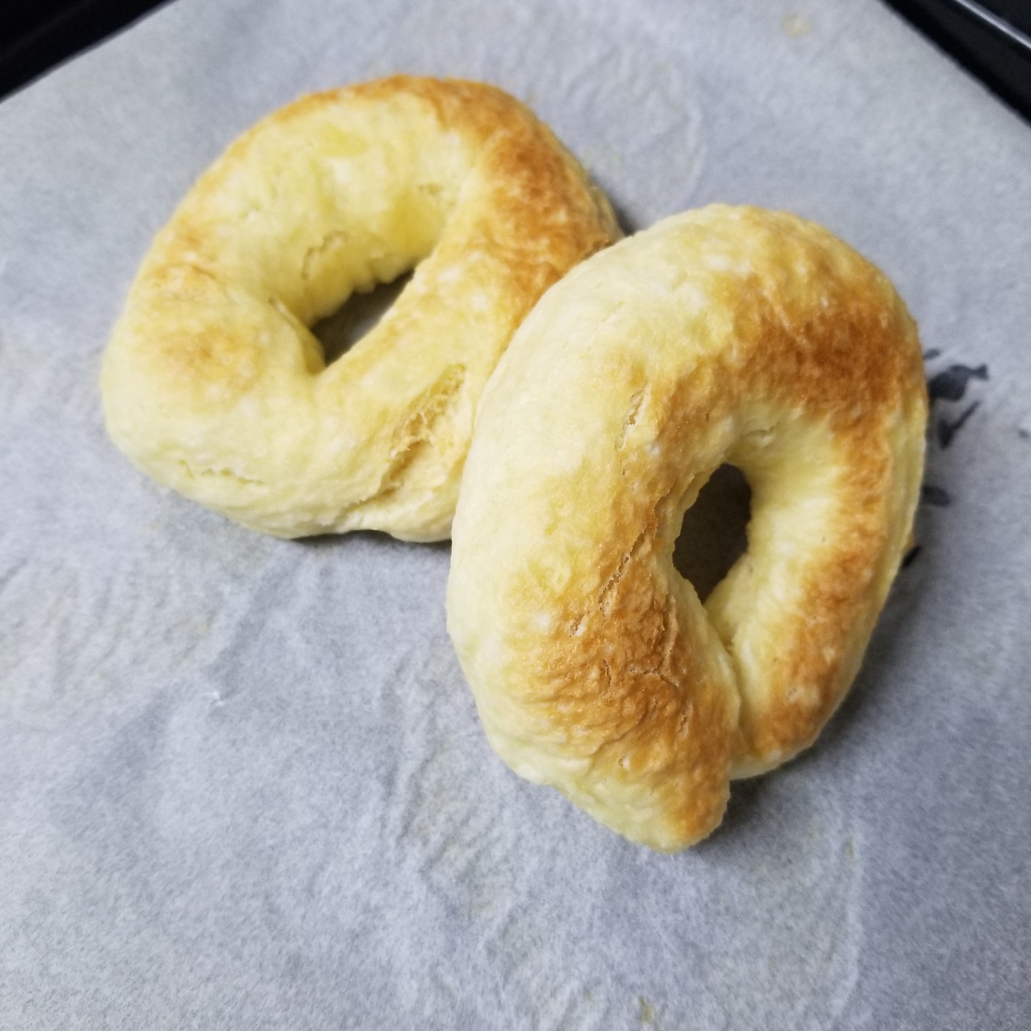 材料2つでできる お手軽ベーグルのレシピ動画 作り方 Delish Kitchen