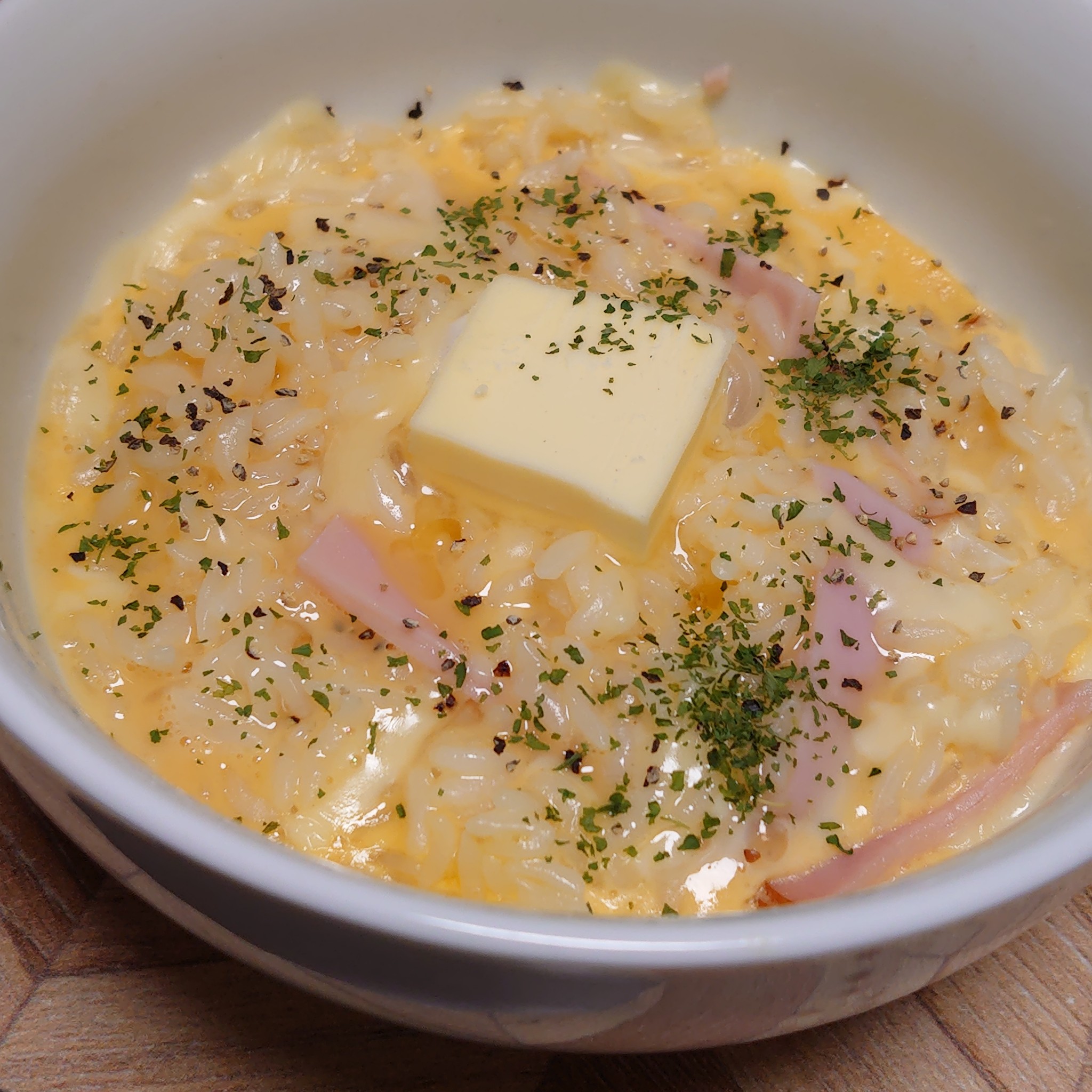 レンジでふわとろ ホットみそバターtkgのレシピ動画 作り方 Delish Kitchen
