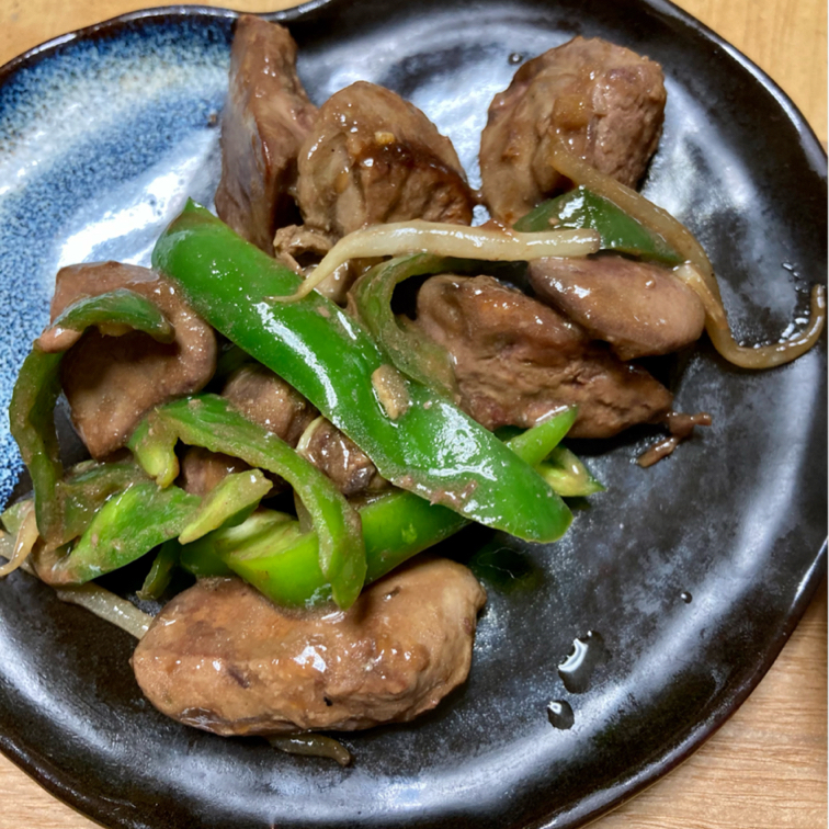 食材によく合う甘辛味 ピーマンとレバーの炒め煮のレシピ動画 作り方 Delish Kitchen
