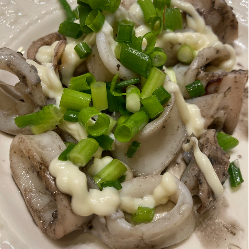 箸が止まらない イカのバターポン酢マヨのレシピ動画 作り方 Delish Kitchen