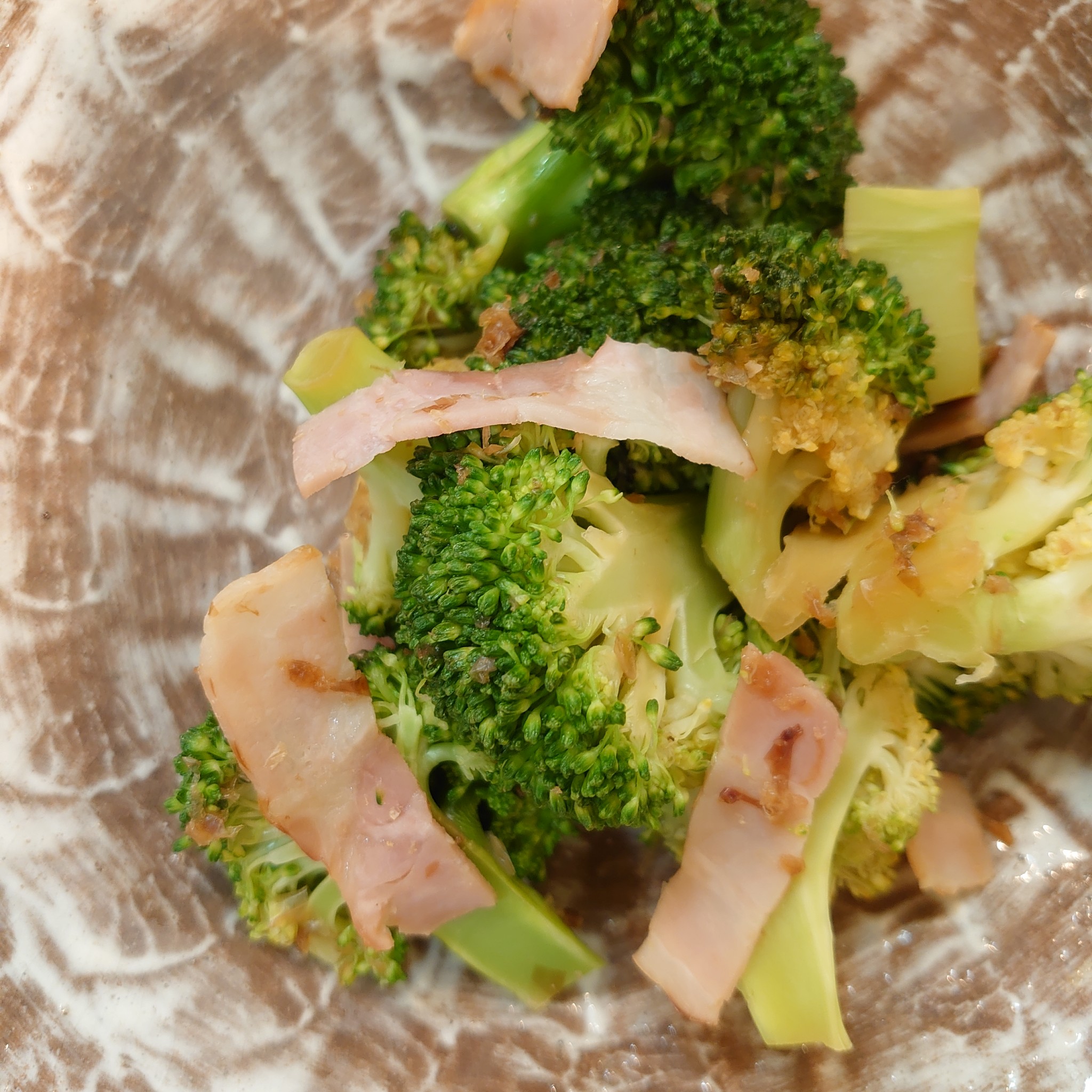 レンジで楽チン副菜 ブロッコリーおかかベーコンのレシピ動画 作り方 Delish Kitchen