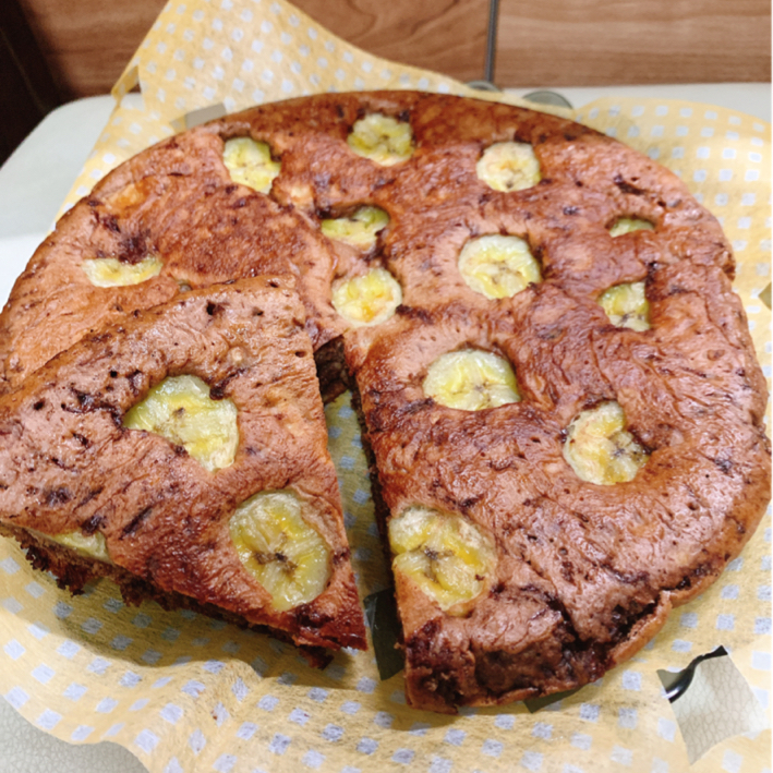 ホットケーキミックスで作る フライパンチョコバナナケーキのレビュー Delish Kitchen