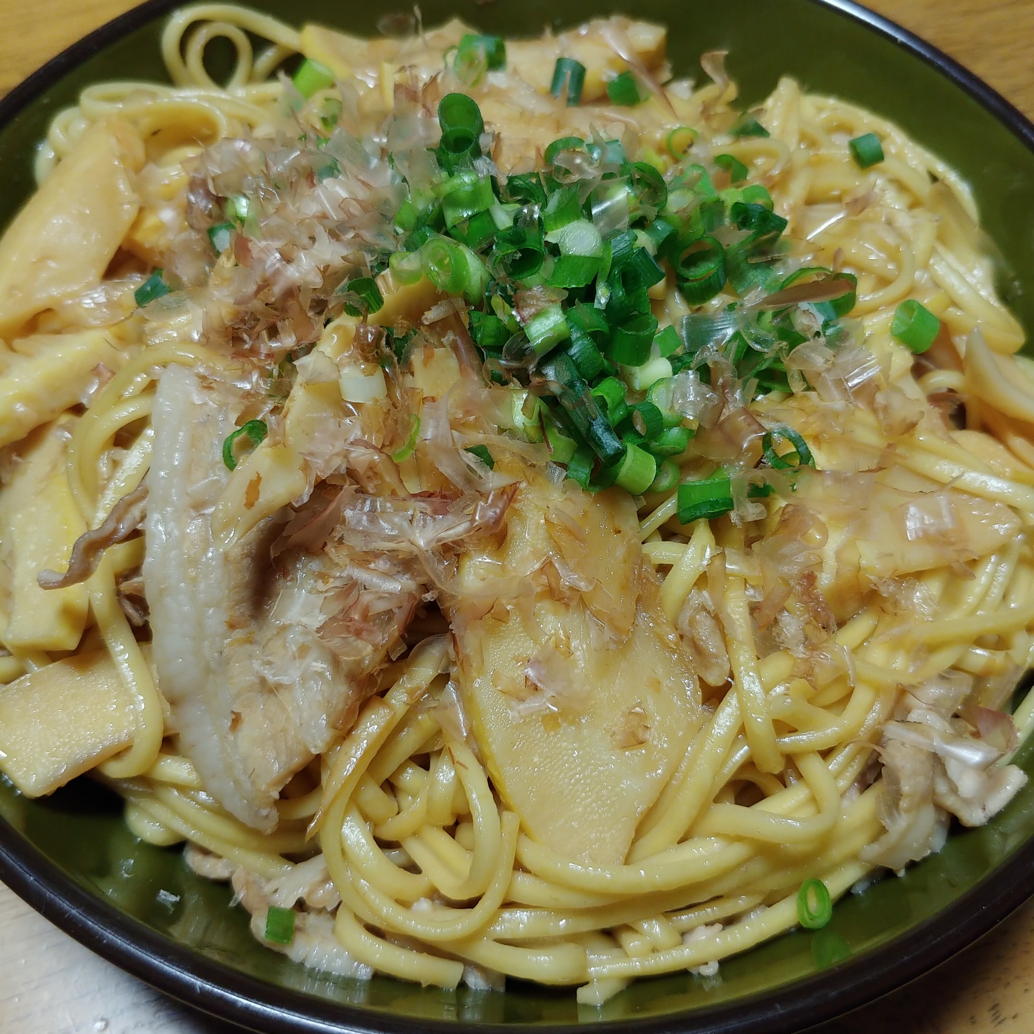 風味豊かな たけのこと豚肉の和風パスタのレシピ動画 作り方 Delish Kitchen