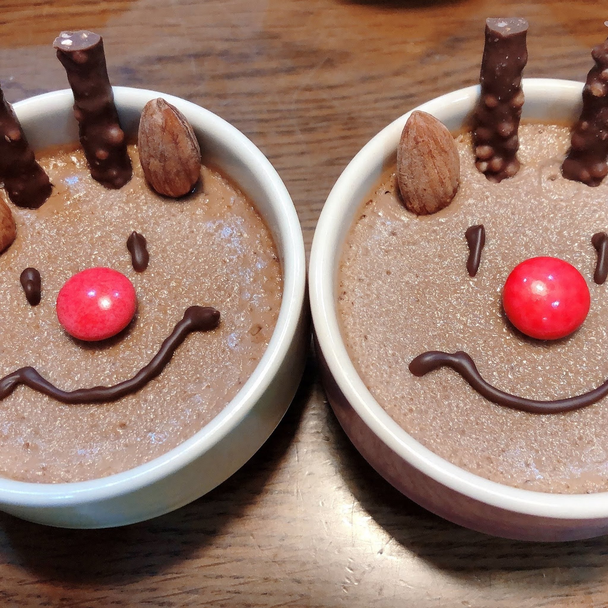 クリスマスデザートに トナカイチョコプリンのレシピ動画 作り方 Delish Kitchen