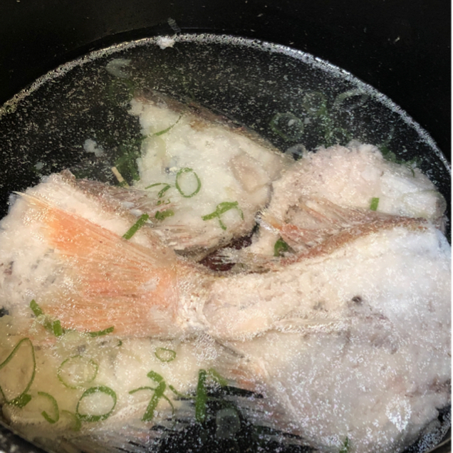 鯛の出汁がきいてる 鯛の潮汁のレシピ動画 作り方 Delish Kitchen