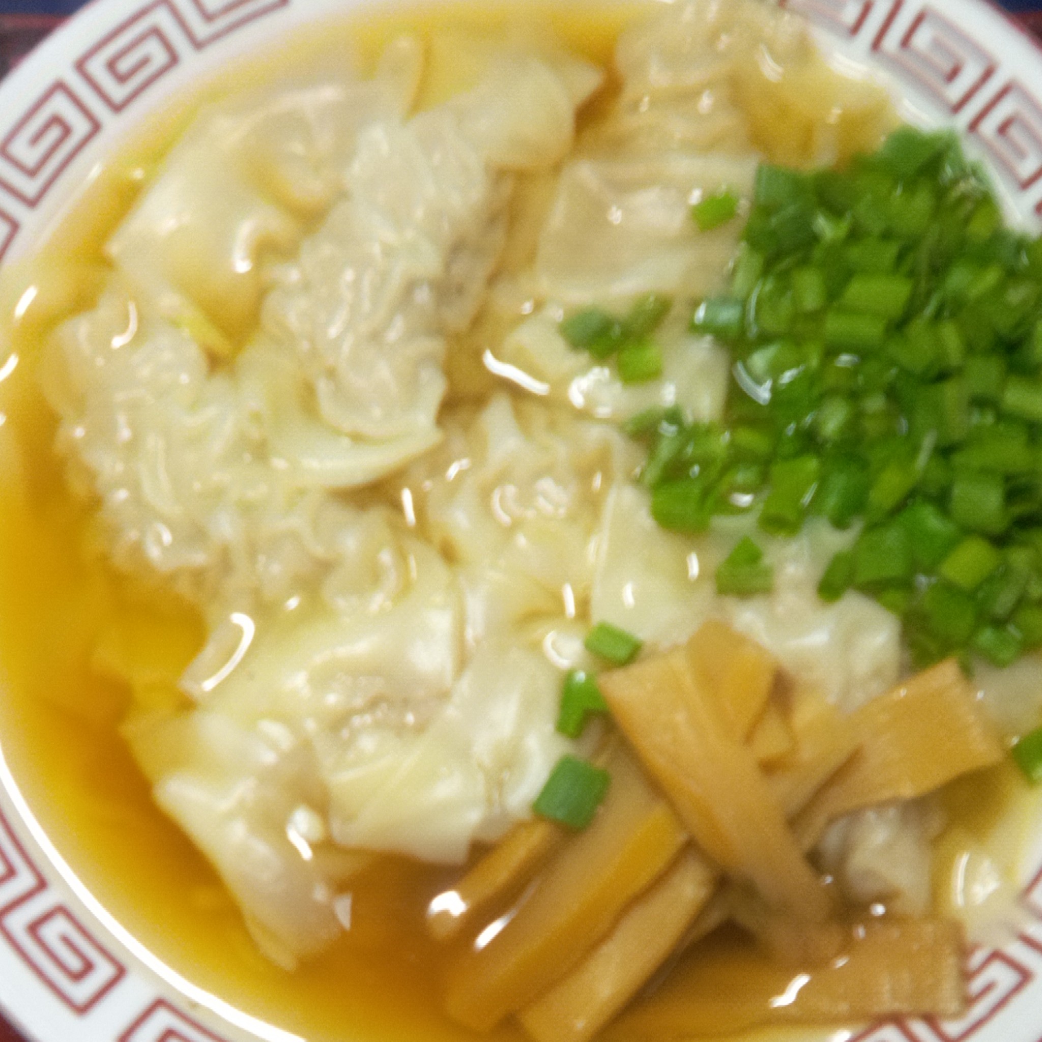 つるっとおいしい♪ ワンタン麺のレシピ動画・作り方 | デリッシュキッチン