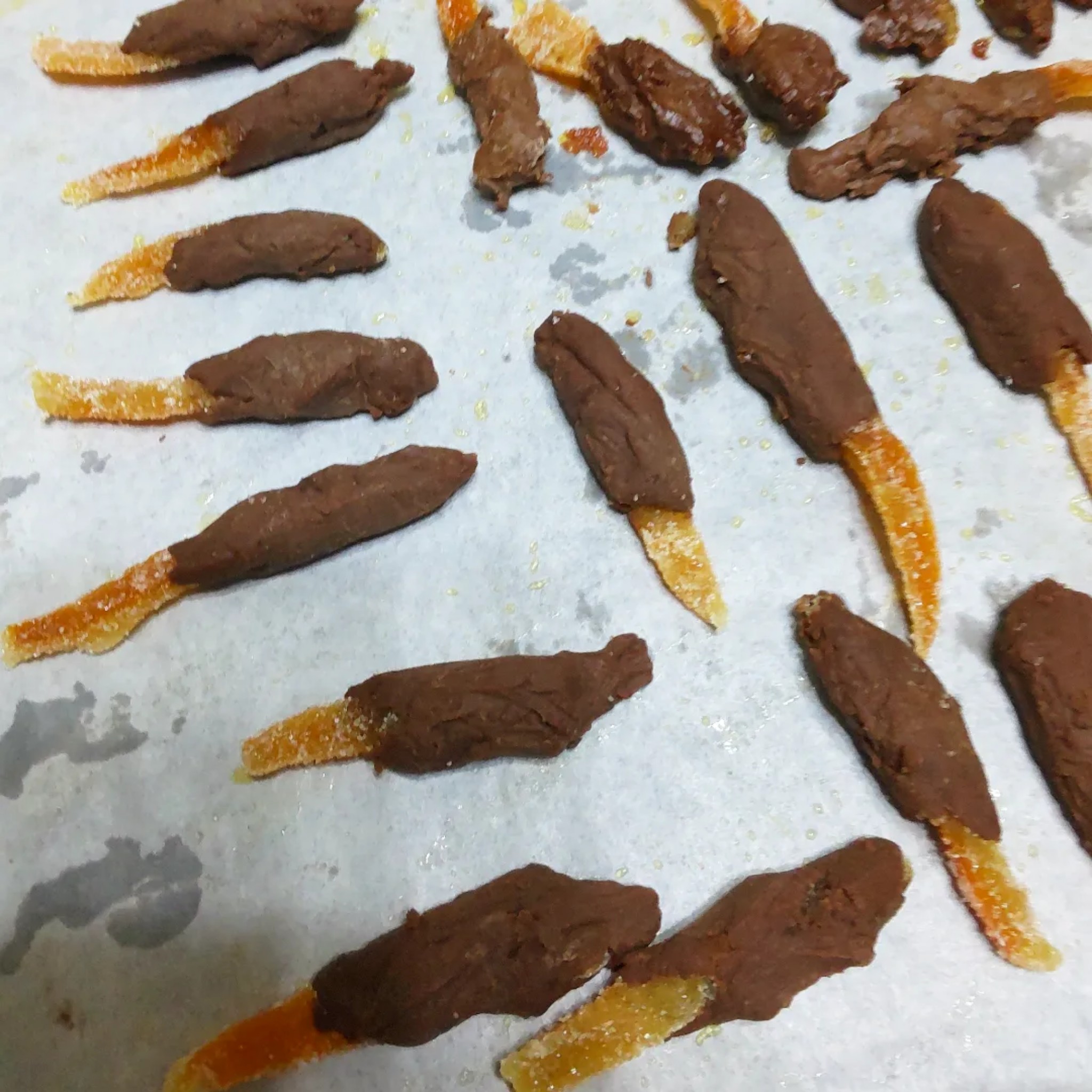 お菓子の基本！ チョコレートの溶かし方(湯煎)のレシピ動画・作り方 