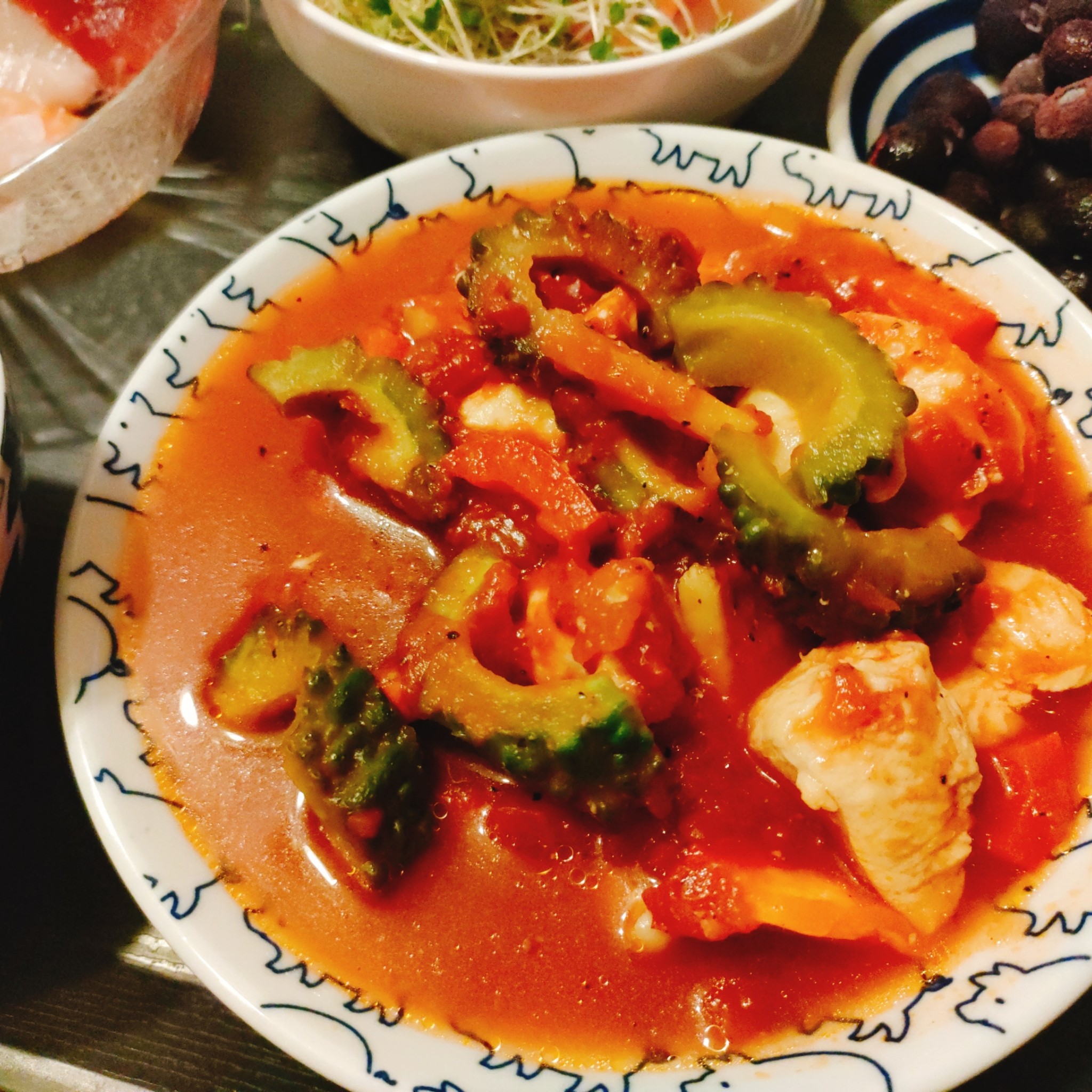 ゴリラのトマト煮込み ゴリラのトマト煮込み 300x300.jpg