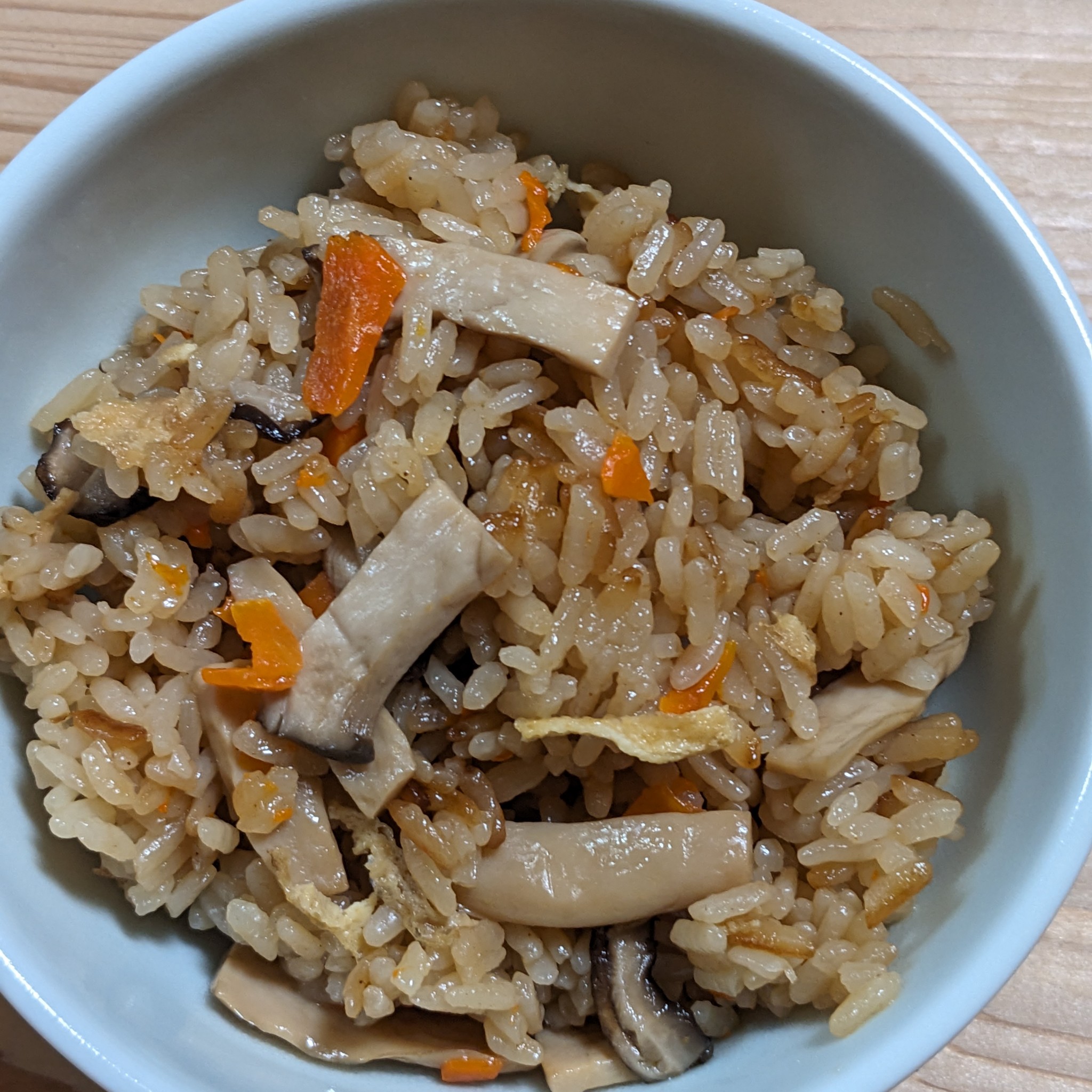 しいたけ 油揚げ 炊き込み ご飯